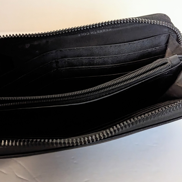 💰 Kenneth Cole Reaction Wallet in Black - Picture 7 of 10